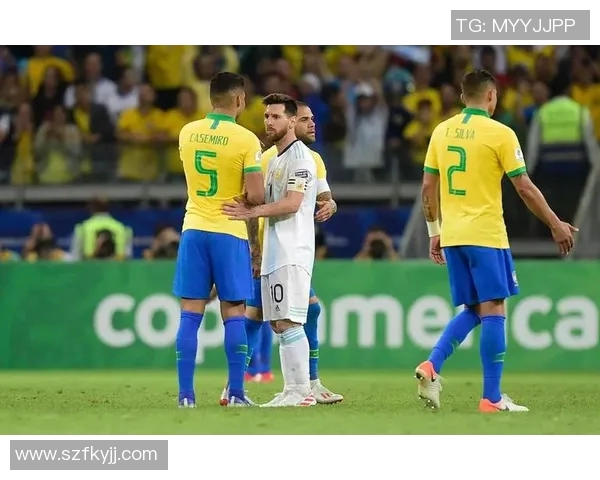 足球三大巨星带领球队赢得胜利的幕后故事揭秘